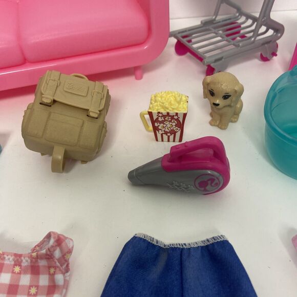 Barbie Miscellaneous Items Clothes Boots Hat Furniture Backpack Shopping Cart - Picture 8 of 8